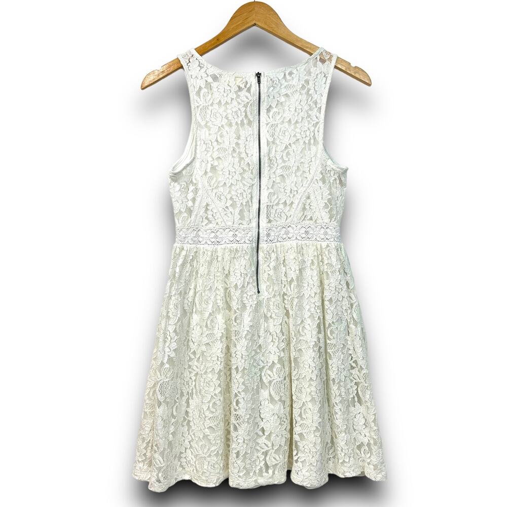 Altard State White Lace Dress Sleeveless Fit and Flare Scoop Neck Size Medium - Picture 4 of 7